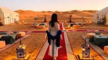 Golden Desert Safari for honeymooners with romantic sunset view
