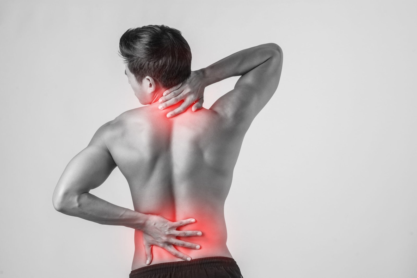 Non-Surgical vs Surgical: Choosing the Best Spine Pain Treatment