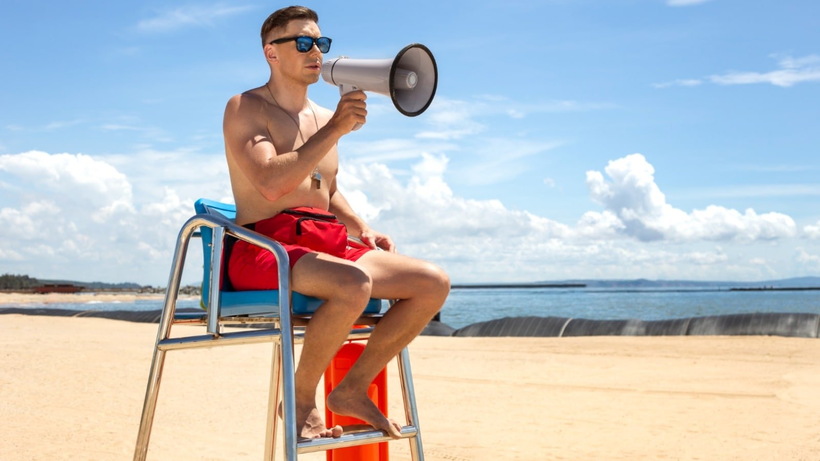 Lifeguard Training: Your Gateway to Confidence, Responsibility, and Ocean-Side Service