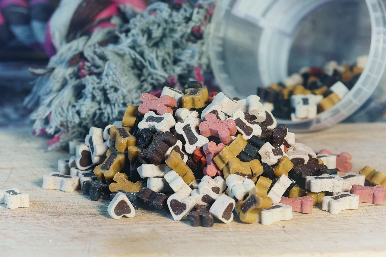 buy pet food in bulk